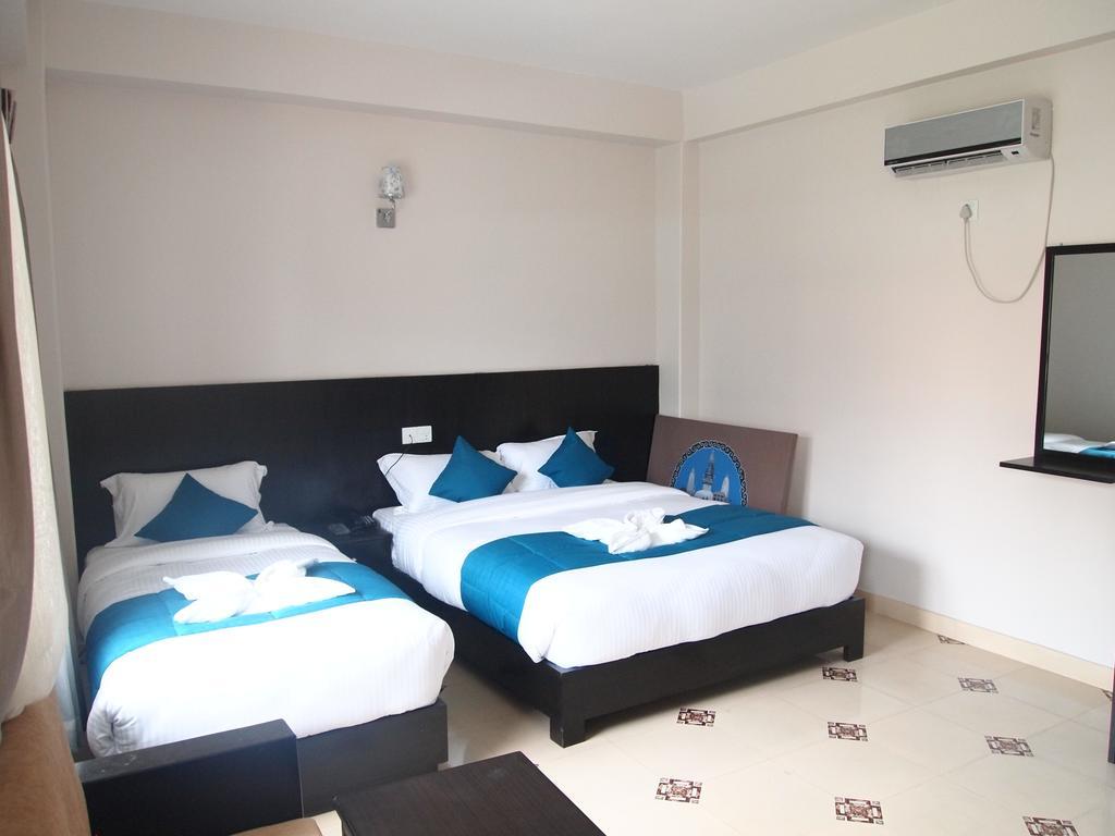 Hotel Swapna Bagh- Your Place 포카라 외부 사진