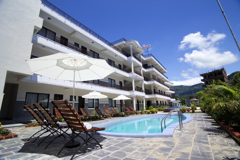 Hotel Swapna Bagh- Your Place 포카라 외부 사진