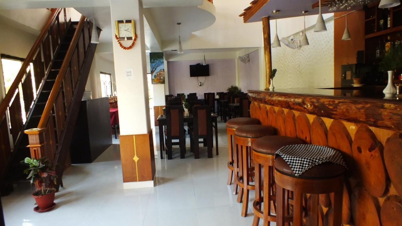 Hotel Swapna Bagh- Your Place 포카라 외부 사진
